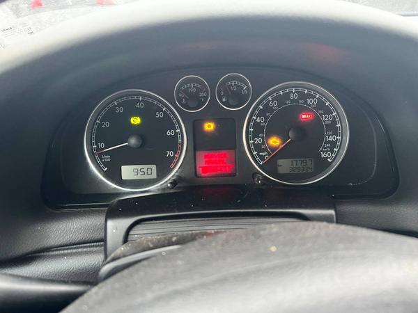 Volkswagen Passat 2004, фото 23