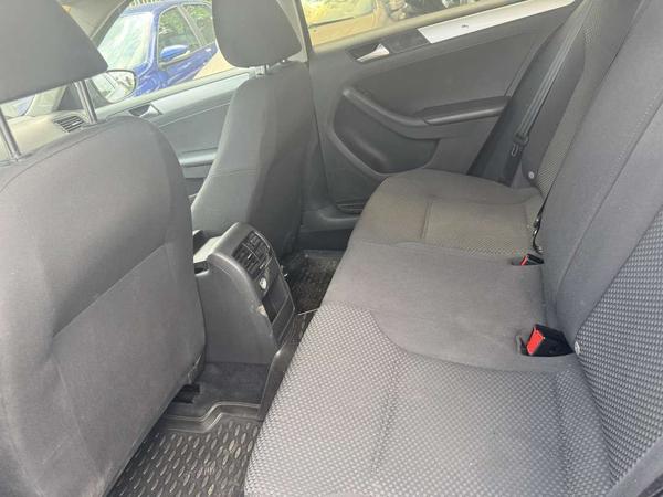 Volkswagen Jetta 2012, фото 7
