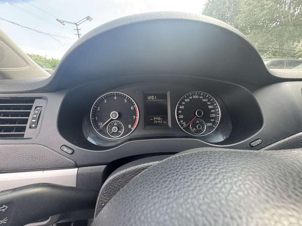 Volkswagen Jetta 2012, фото 8