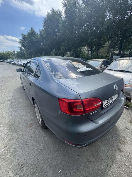 Volkswagen Jetta 2012, фото 3