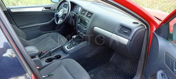 Volkswagen Jetta 2013, фото 5
