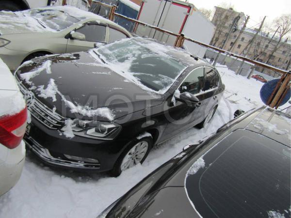 Volkswagen Passat 2011, фото 2