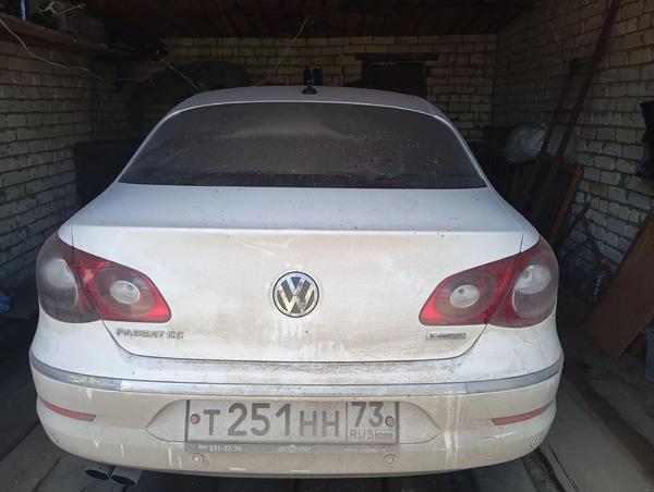 Volkswagen Passat CC 2011, фото 4