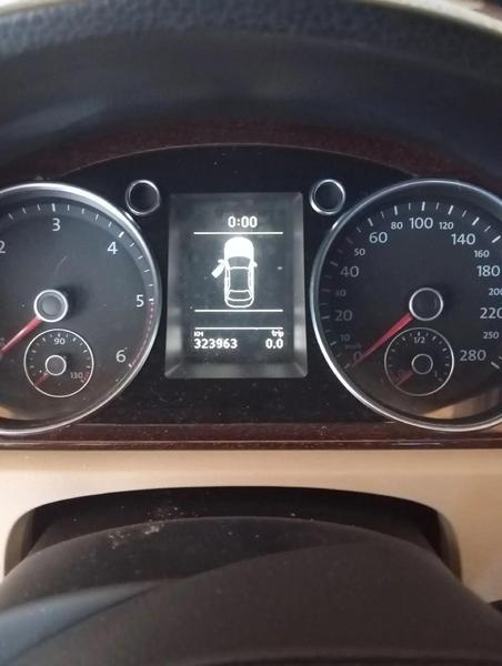 Volkswagen Passat CC 2011, фото 8