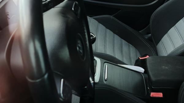 Volkswagen Passat CC 2011, фото 7