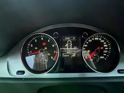 Volkswagen Passat 2011 с торгов по банкротству, фото 1