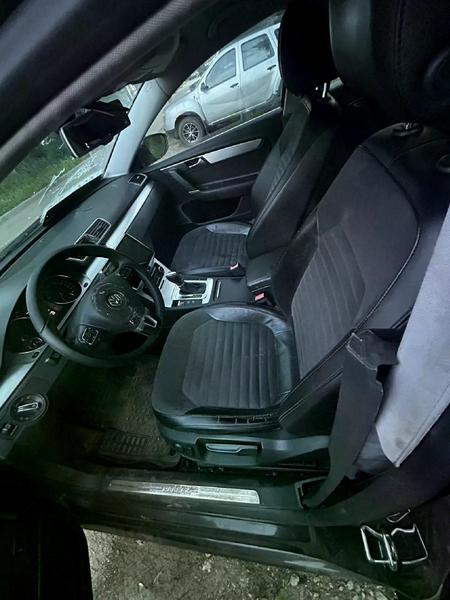 Volkswagen Passat 2011, фото 3