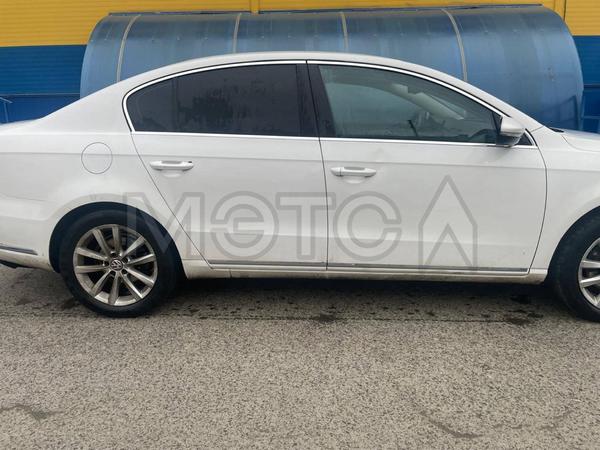 Volkswagen Passat 2012, фото 3