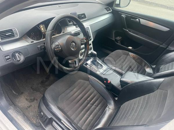 Volkswagen Passat 2012, фото 4