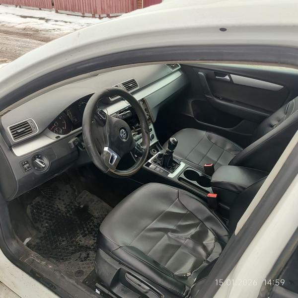 Volkswagen Passat 2012, фото 10