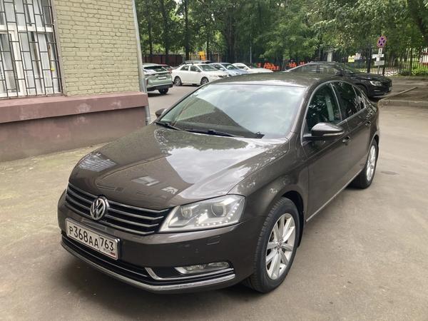 Volkswagen Passat 2012, фото 2