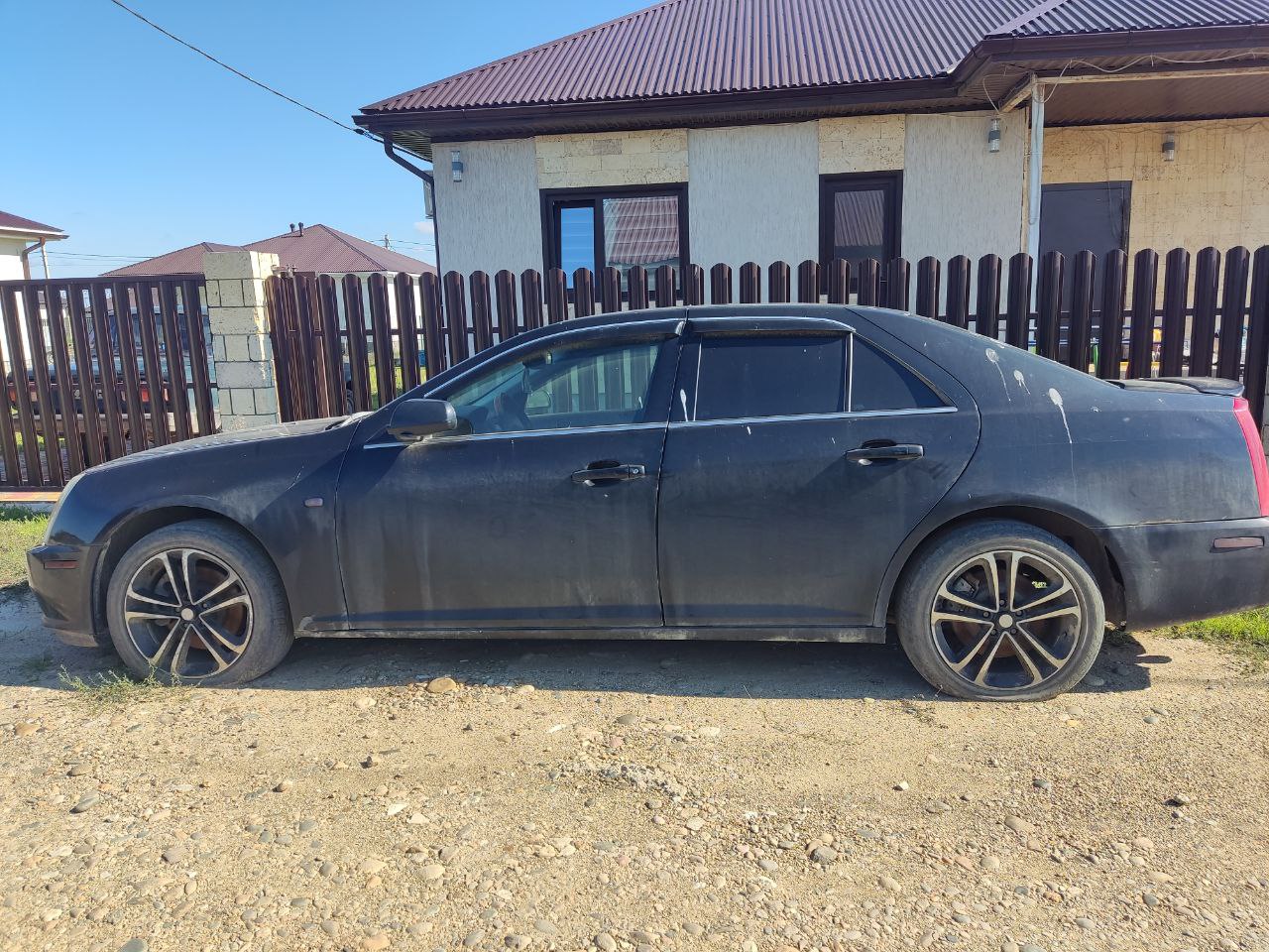 Cadillac STS