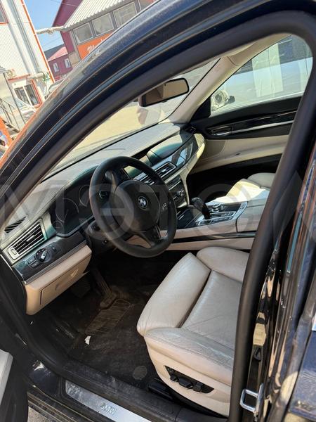 BMW 750 2010, фото 7