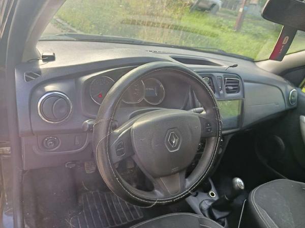 Renault Logan 2014, фото 8