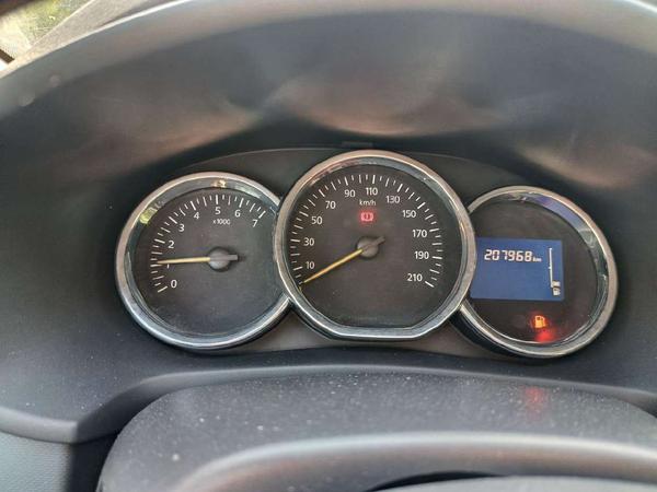 Renault Logan 2014, фото 15