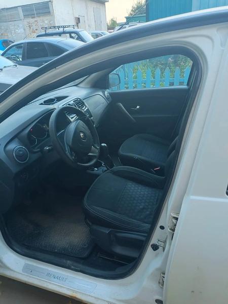 Renault Logan 2014, фото 3