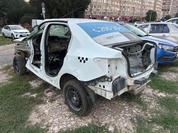 Renault Logan 2017, фото 6