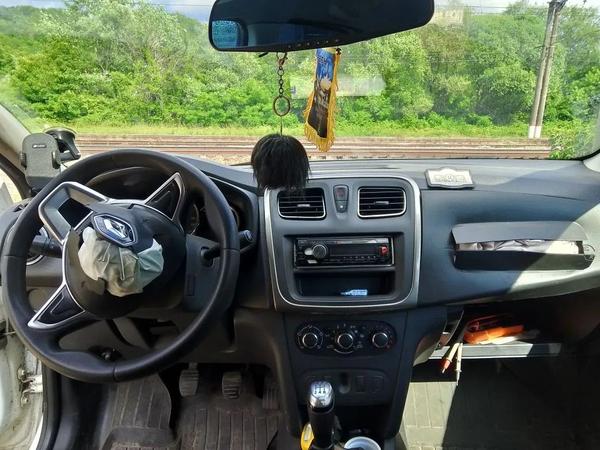 Renault Logan 2021, фото 3