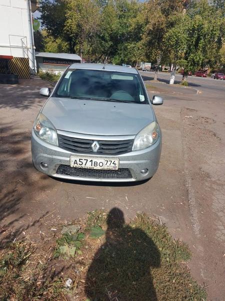 Renault Sandero 2012 с торгов по банкротству, фото 1