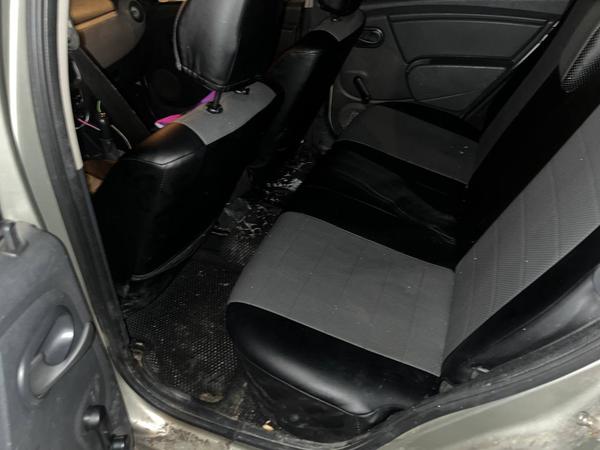 Renault Logan 2010, фото 14