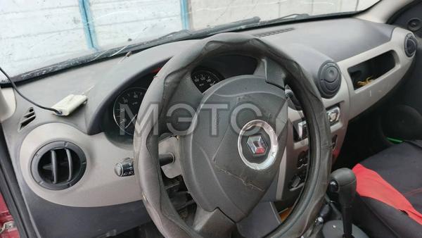 Renault Sandero 2012, фото 5