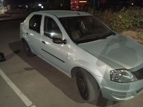 Renault Logan 2008, фото 9