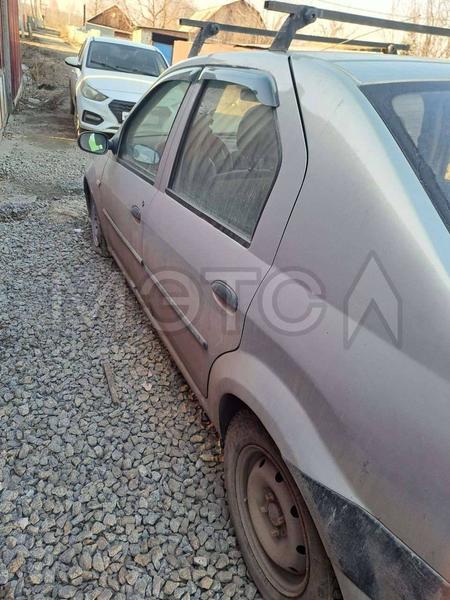 Renault Logan 2005, фото 4