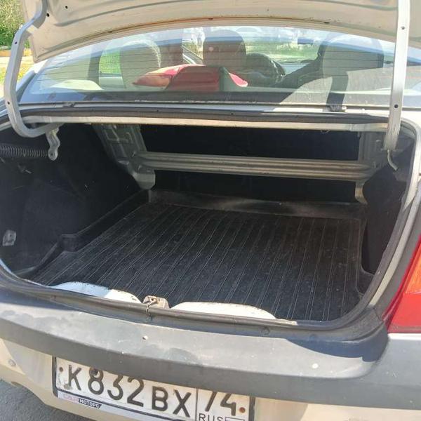 Renault Logan 2007, фото 7