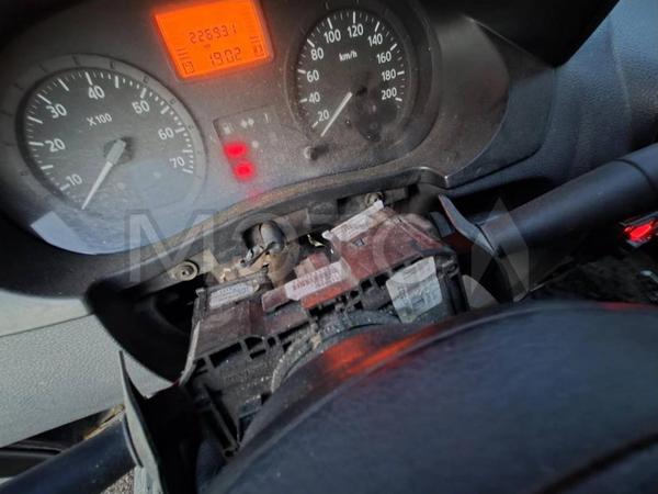 Renault Logan 2007, фото 7