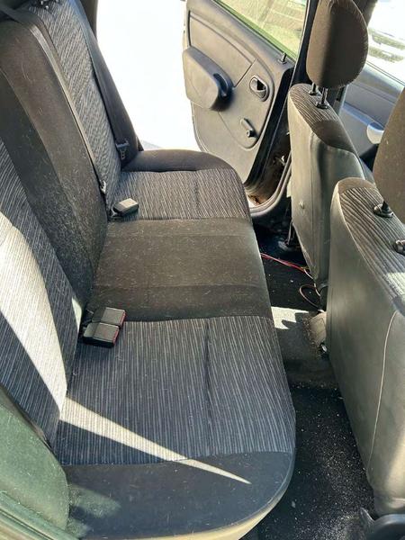 Renault Logan 2011, фото 25