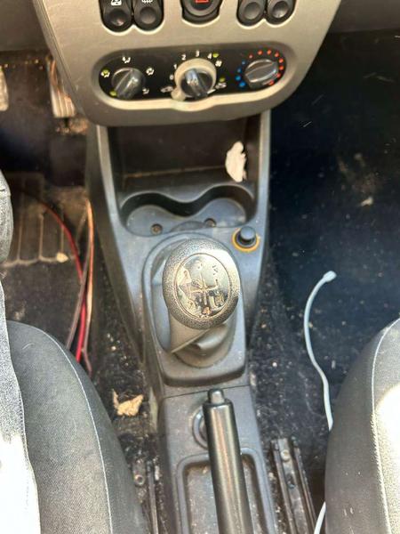 Renault Logan 2011, фото 11
