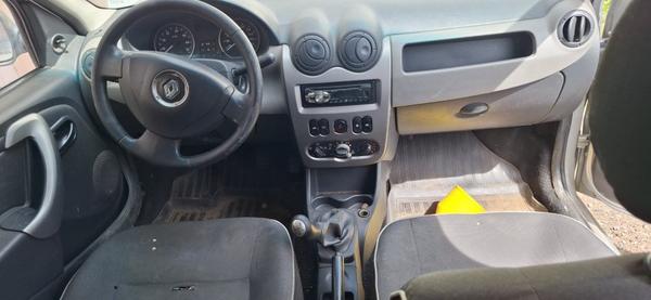 Renault Logan 2011, фото 34