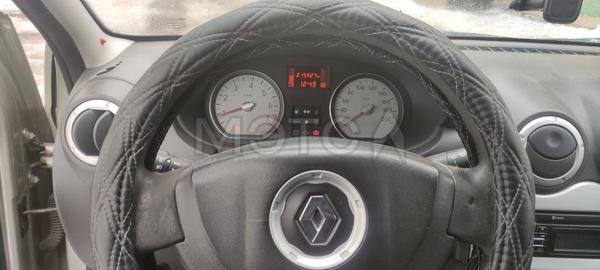 Renault Logan 2012, фото 12