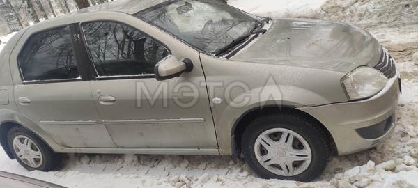 Renault Logan 2012, фото 4