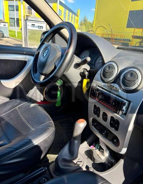 Renault Logan 2013, фото 10