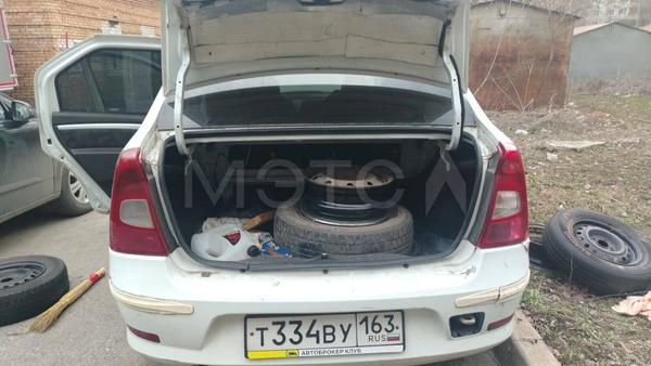 Renault Logan 2013, фото 11
