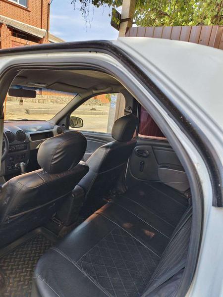 Renault Logan 2010, фото 16