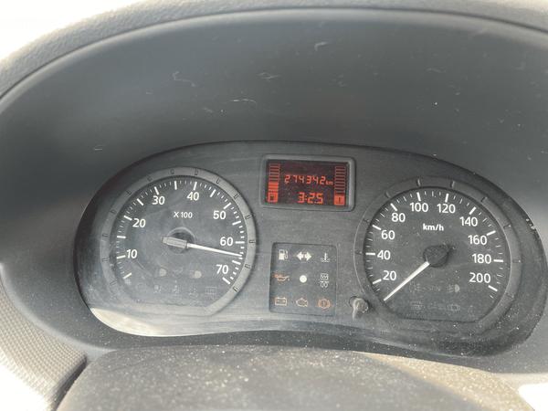 Renault Logan 2011, фото 4