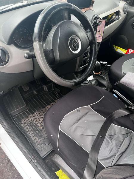 Renault Logan 2011, фото 9