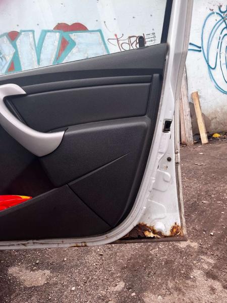 Renault Logan 2011, фото 6