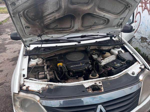 Renault Logan 2011, фото 4