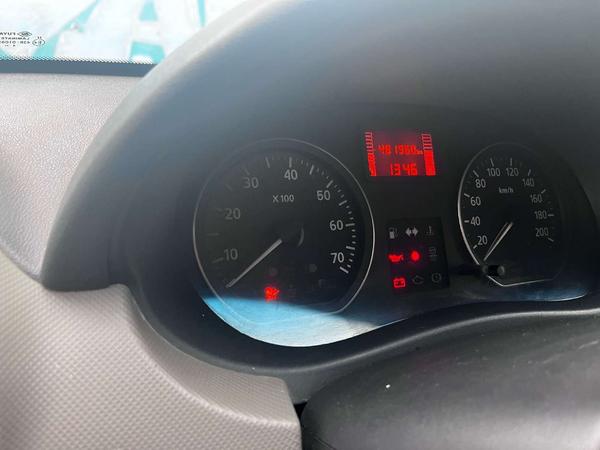Renault Logan 2011, фото 8