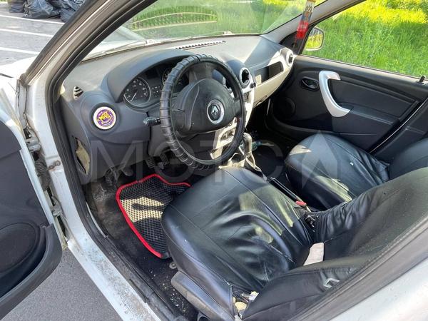Renault Logan 2013, фото 9