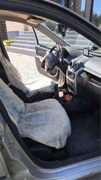 Renault Logan 2013, фото 3