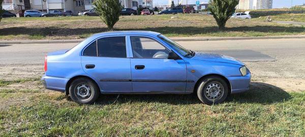 Hyundai Accent 2004, фото 2
