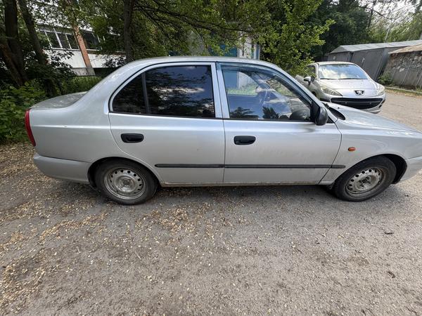 Hyundai Accent 2004, фото 3
