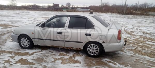 Hyundai Accent 2005, фото 3