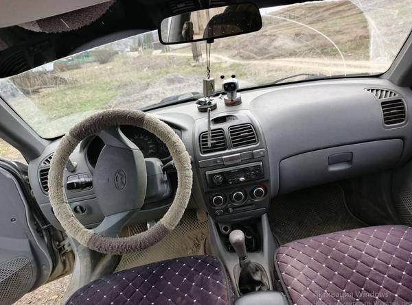 Hyundai Accent 2005, фото 11