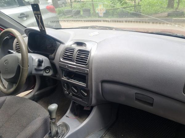 Hyundai Accent 2005, фото 10