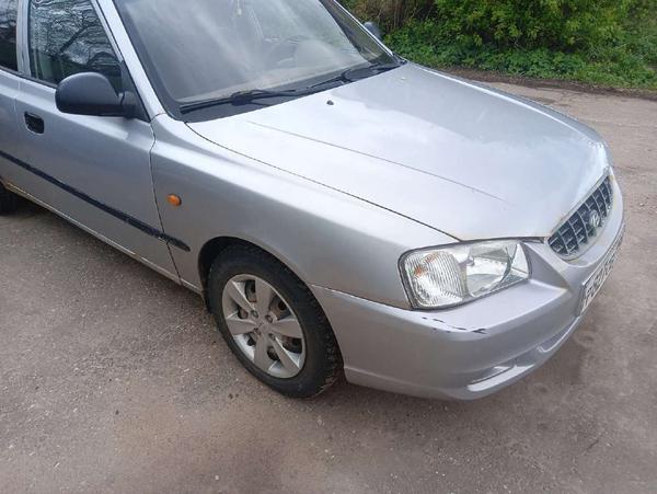 Hyundai Accent 2005, фото 3